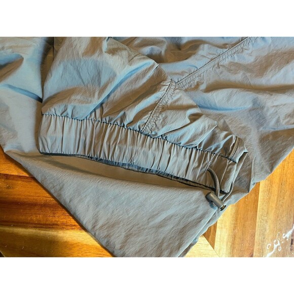 Fabletics Womens Pants Size 4XL Ultra High Waisted Piped Nylon Jogger Gray Nylon - Picture 3 of 7